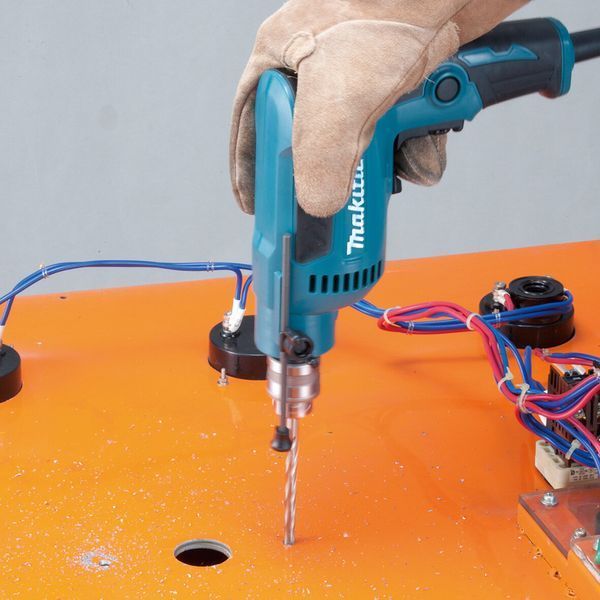 Дриль Makita DP 2010 DP2010 фото